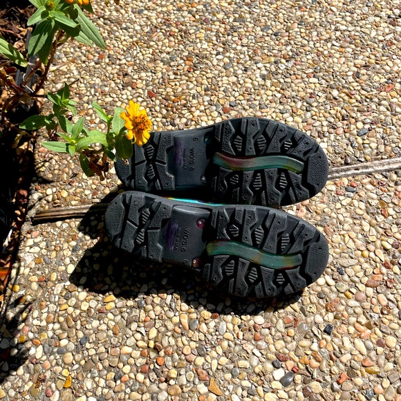 Waterproof Comfort Shoes, size 6 - Picture 5 of 5